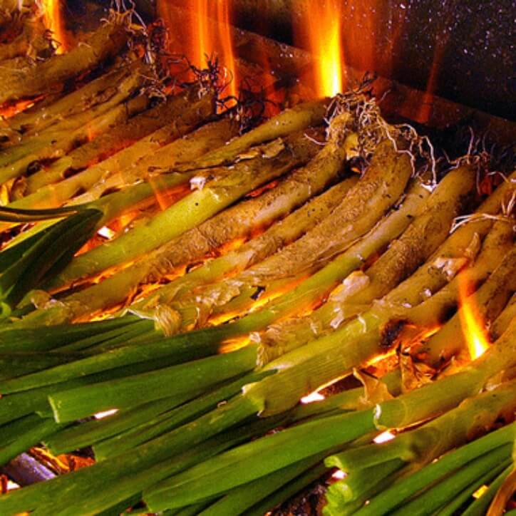 calçots a la brasa