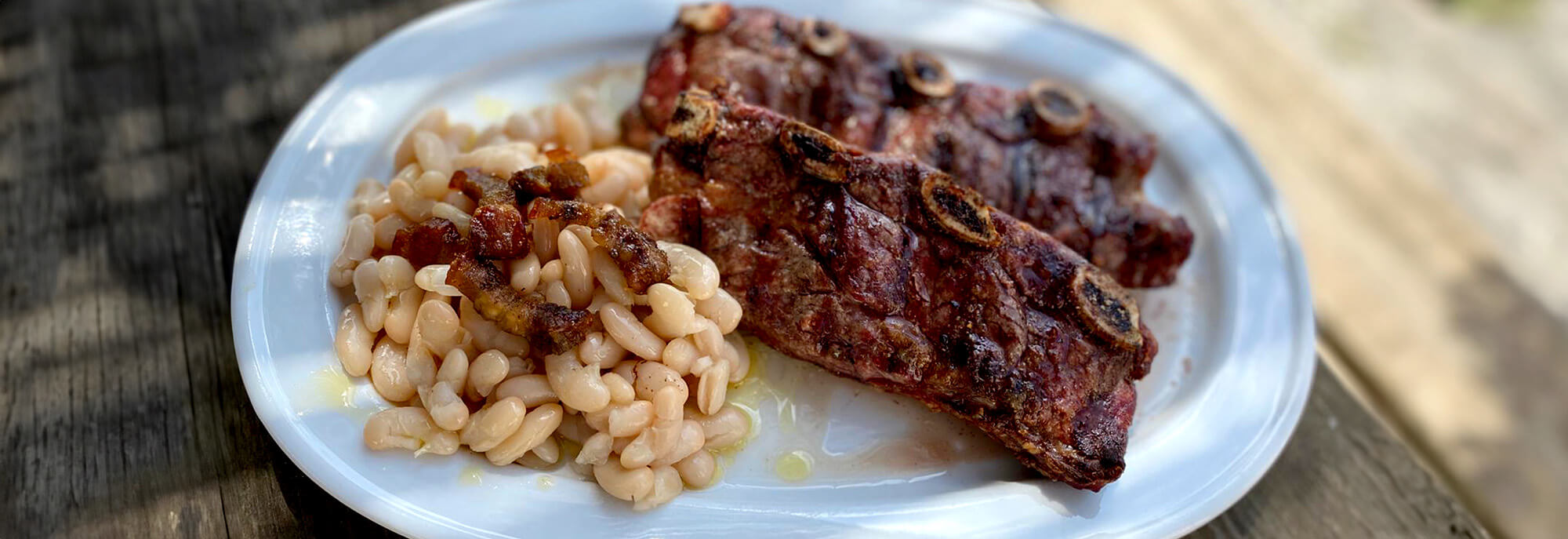 mongetes i carn a la brasa