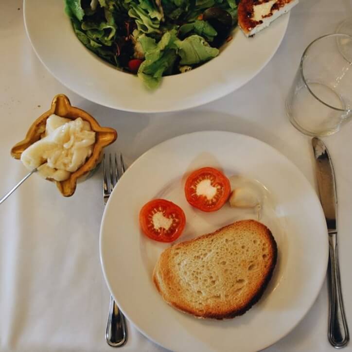 pà de pagès a taula